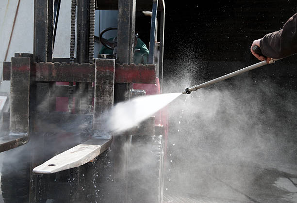 Best Graffiti Removal  in Fairview, OR